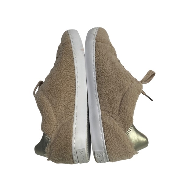 GBG Los Angeles Meeko Women 11 Beige Faux Fur Lace-Up Sneaker Preppy Streetwear - Picture 4 of 11
